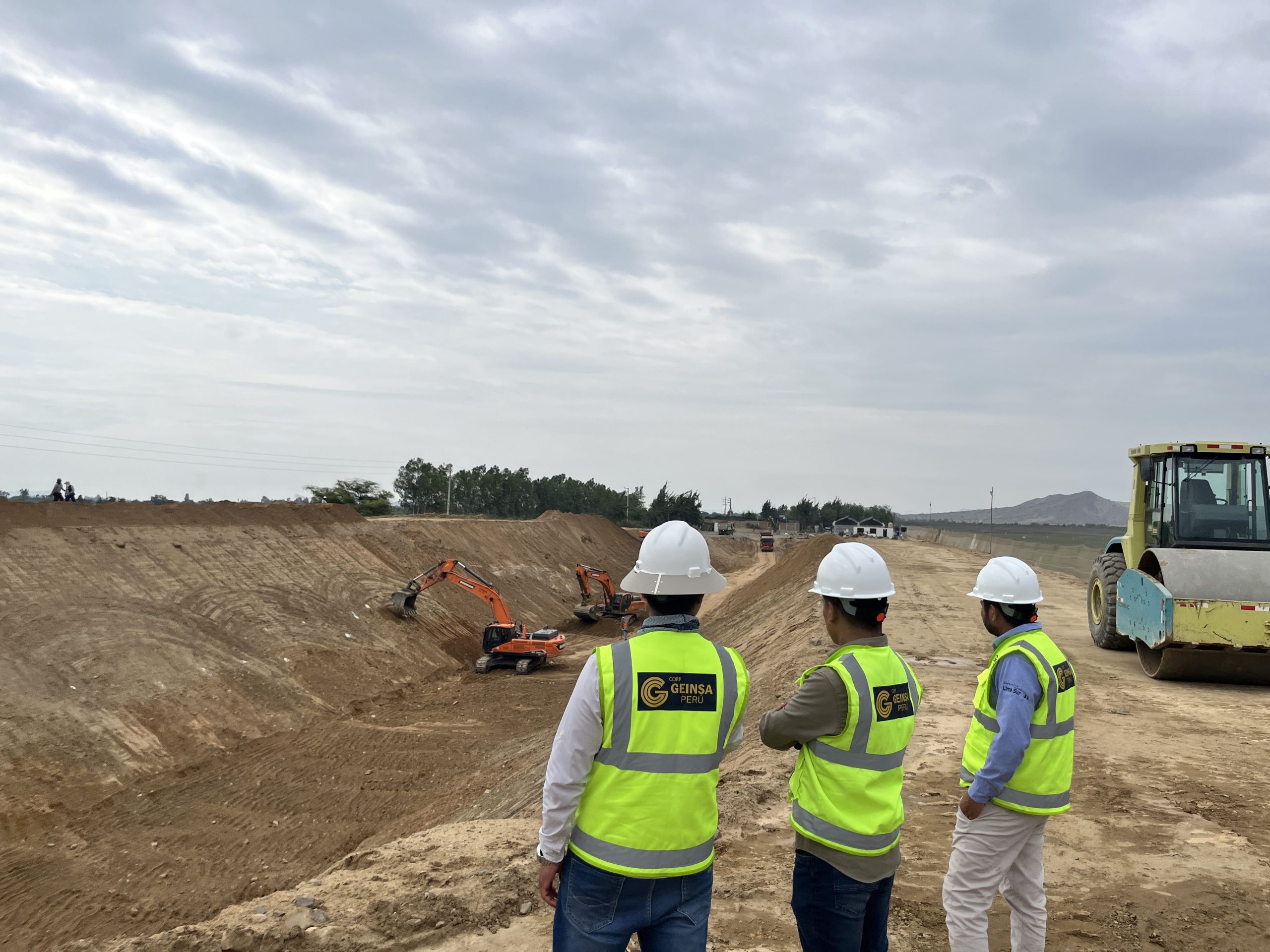 Supervisión de instalación de geomembranas en proyecto - CORP GEINSA PERÚ